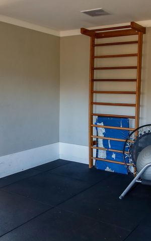 Apartamento para alugar com 117m², 2 quartos e 2 vagas Apartamento para alugar com 117m², 2 quartos e 2 vagasÁrea comum - Academia