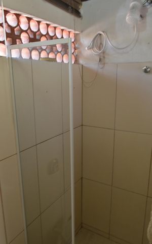 Casa de condomínio à venda com 200m², 3 quartos e 2 vagas Casa de condomínio à venda com 200m², 3 quartos e 2 vagasBanheiro de serviço