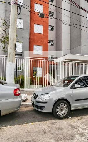 Apartamento para alugar com 40m², 2 quartos e sem vaga Apartamento para alugar com 40m², 2 quartos e sem vagaFachada