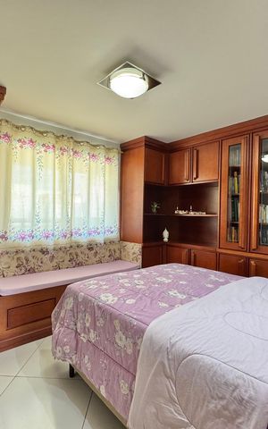 Apartamento à venda com 190m², 3 quartos e 2 vagas Apartamento à venda com 190m², 3 quartos e 2 vagasQuarto