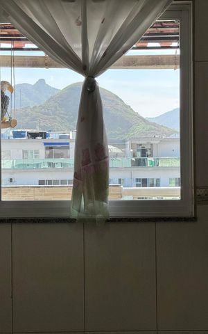 Apartamento à venda com 190m², 3 quartos e 2 vagas Apartamento à venda com 190m², 3 quartos e 2 vagasCozinha