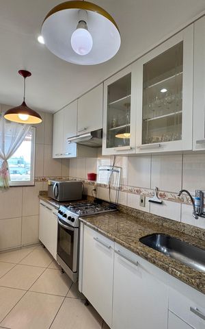 Apartamento à venda com 190m², 3 quartos e 2 vagas Apartamento à venda com 190m², 3 quartos e 2 vagasCozinha