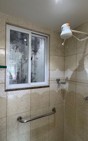 Apartamento à venda com 190m², 3 quartos e 2 vagas Apartamento à venda com 190m², 3 quartos e 2 vagasSuíte 1 - Banheiro