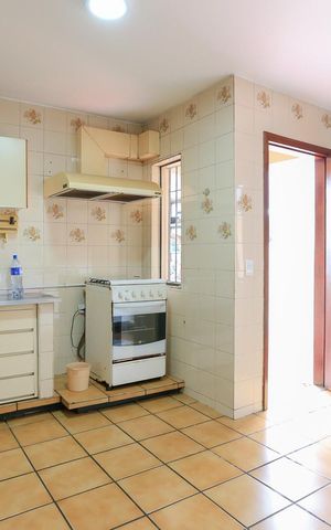 Casa à venda com 204m², 4 quartos e 2 vagasCozinha