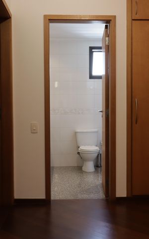 Apartamento à venda com 180m², 3 quartos e 4 vagasCloset da suíte principal