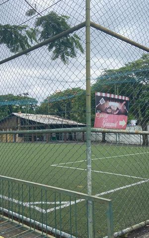 Casa de condomínio à venda com 92m², 4 quartos e 2 vagas Casa de condomínio à venda com 92m², 4 quartos e 2 vagasQuadra