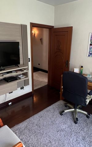 Casa para alugar com 485m², 4 quartos e 4 vagas Casa para alugar com 485m², 4 quartos e 4 vagasQuarto 2