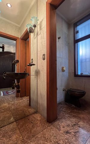 Casa para alugar com 485m², 4 quartos e 4 vagas Casa para alugar com 485m², 4 quartos e 4 vagasLavabo