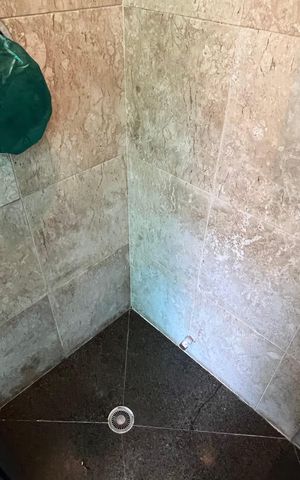 Casa para alugar com 485m², 4 quartos e 4 vagas Casa para alugar com 485m², 4 quartos e 4 vagasBanheiro