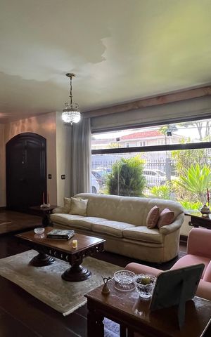 Casa para alugar com 485m², 4 quartos e 4 vagas Casa para alugar com 485m², 4 quartos e 4 vagasSala