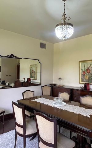 Casa para alugar com 485m², 4 quartos e 4 vagas Casa para alugar com 485m², 4 quartos e 4 vagasSala de Jantar