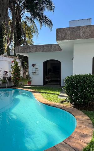 Casa para alugar com 485m², 4 quartos e 4 vagas Casa para alugar com 485m², 4 quartos e 4 vagasPiscina
