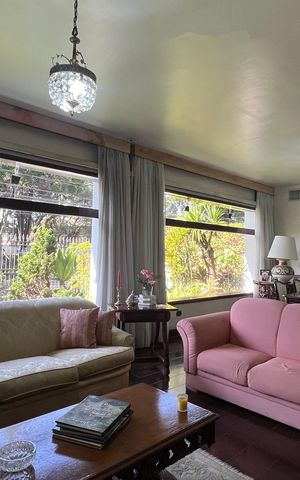 Casa para alugar com 485m², 4 quartos e 4 vagas Casa para alugar com 485m², 4 quartos e 4 vagasSala