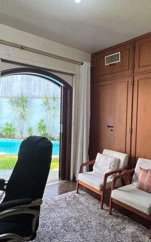 Casa para alugar com 485m², 4 quartos e 4 vagas Casa para alugar com 485m², 4 quartos e 4 vagasQuarto 2