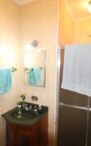 Casa à venda com 186m², 3 quartos e 1 vagaBanheiro 1