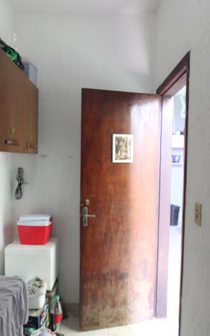 Casa à venda com 186m², 3 quartos e 1 vagaÁrea de Serviço - Quarto