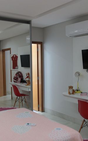 Casa de condomínio à venda com 380m², 4 quartos e 3 vagasSuíte 1