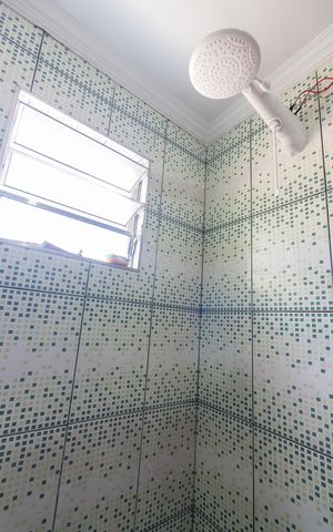 Casa à venda com 134m², 3 quartos e 2 vagas Casa à venda com 134m², 3 quartos e 2 vagasBanheiro