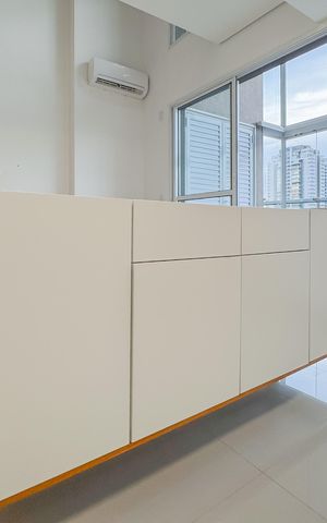 Apartamento para alugar com 60m², 1 quarto e 1 vaga Apartamento para alugar com 60m², 1 quarto e 1 vagaCozinha - Armários