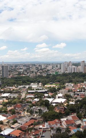 Apartamento para alugar com 326m², 4 quartos e 4 vagasVaranda