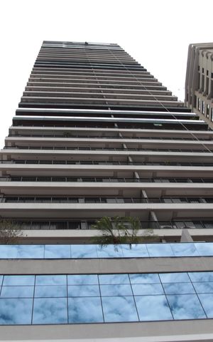 Apartamento para alugar com 326m², 4 quartos e 4 vagasFachada