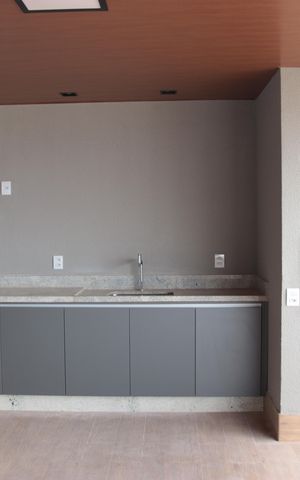 Apartamento para alugar com 326m², 4 quartos e 4 vagasVaranda