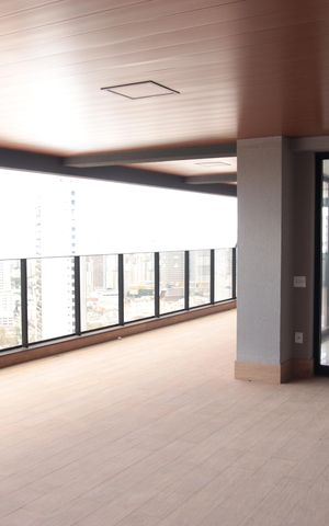 Apartamento para alugar com 326m², 4 quartos e 4 vagasVaranda