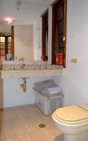 Casa à venda com 535m², 4 quartos e 4 vagasHome office