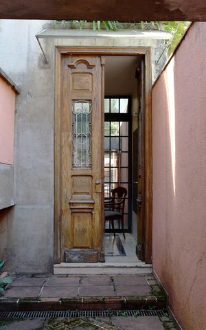 Casa à venda com 535m², 4 quartos e 4 vagasEntrada social