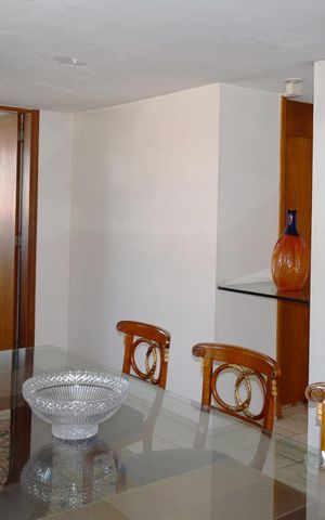 Casa à venda com 535m², 4 quartos e 4 vagasSala de jantar