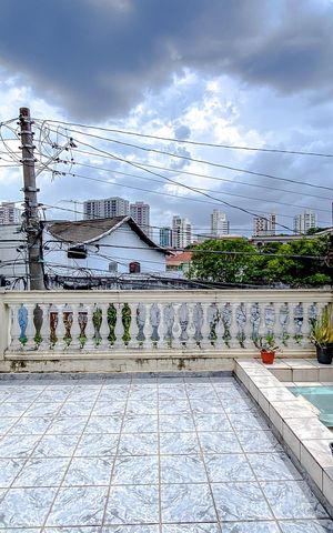 Casa à venda com 140m², 3 quartos e 2 vagasVaranda do Quarto 1