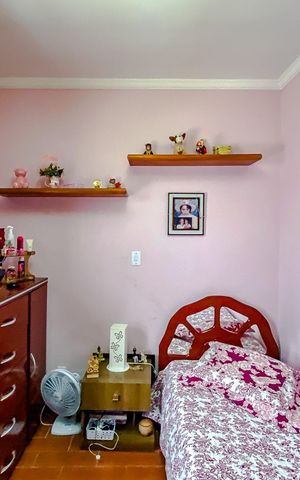 Casa à venda com 140m², 3 quartos e 2 vagasQuarto 2