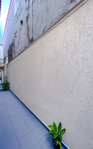 Casa à venda com 140m², 3 quartos e 2 vagasÁrea externa