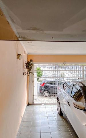 Casa à venda com 140m², 3 quartos e 2 vagasVista da Sala