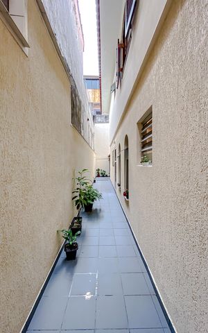 Casa à venda com 140m², 3 quartos e 2 vagasÁrea externa