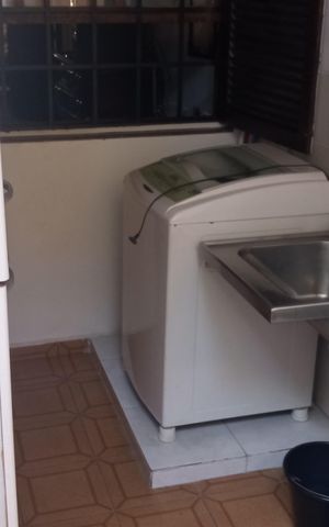 Casa à venda com 235m², 2 quartos e 3 vagas