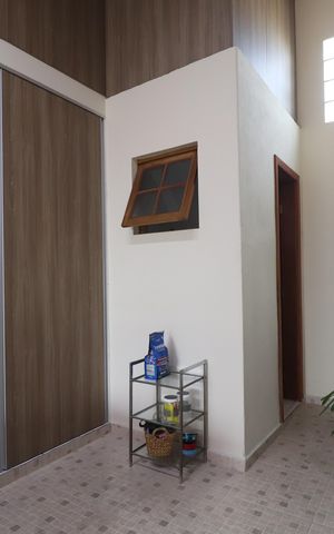 Casa à venda com 136m², 2 quartos e 2 vagasÁrea de Serviço
