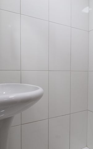 Casa à venda com 136m², 2 quartos e 2 vagasBanheiro 2