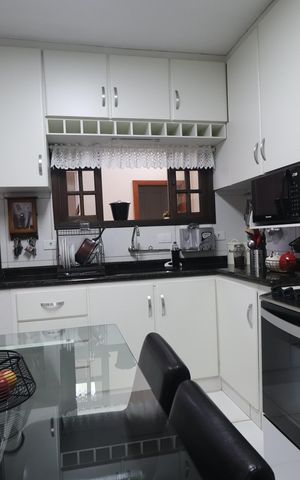 Casa à venda com 136m², 2 quartos e 2 vagasCozinha