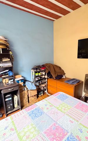 Casa à venda com 97m², 4 quartos e 5 vagas Casa à venda com 97m², 4 quartos e 5 vagasQuarto 2