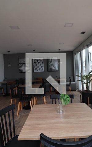 Apartamento à venda com 38m², 2 quartos e sem vaga Apartamento à venda com 38m², 2 quartos e sem vagaSalão