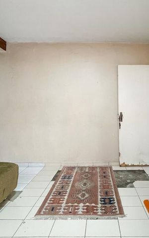 Casa à venda com 250m², 3 quartos e 3 vagas Casa à venda com 250m², 3 quartos e 3 vagasÁrea de Serviço
