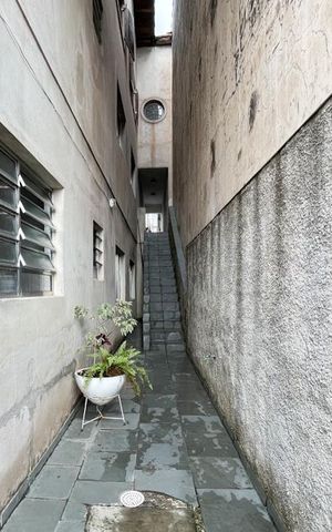 Casa à venda com 250m², 3 quartos e 3 vagas Casa à venda com 250m², 3 quartos e 3 vagasQuintal