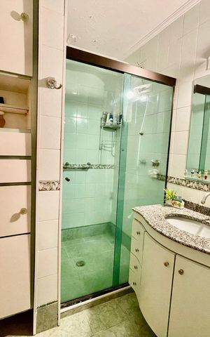 Apartamento para alugar com 90m², 2 quartos e 1 vaga Apartamento para alugar com 90m², 2 quartos e 1 vagaBanheiro