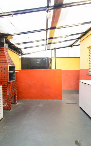 Apartamento à venda com 48m², 2 quartos e 1 vaga Apartamento à venda com 48m², 2 quartos e 1 vagaÁrea comum -Churrasqueira