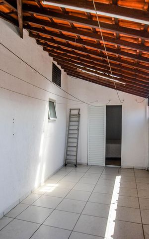 Casa à venda com 300m², 3 quartos e 5 vagas Casa à venda com 300m², 3 quartos e 5 vagasSuíte 2