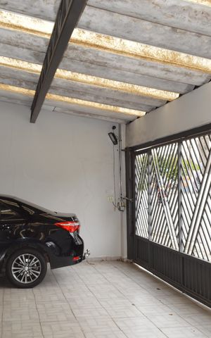 Casa à venda com 350m², 4 quartos e 3 vagasGaragem