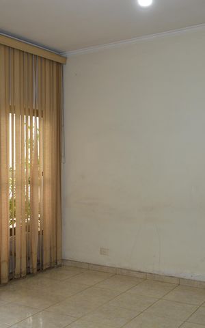 Casa à venda com 350m², 4 quartos e 3 vagasSala