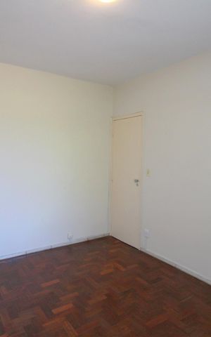 Apartamento à venda com 201m², 4 quartos e 2 vagasQuarto 2