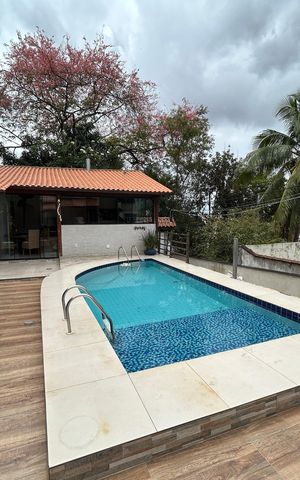 Casa à venda com 170m², 2 quartos e sem vagaÁrea comum